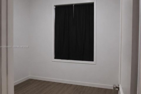 Adosado en venta en Homestead, Florida, 3 dormitorios, 135.45 m2 № 2251032 - foto 9