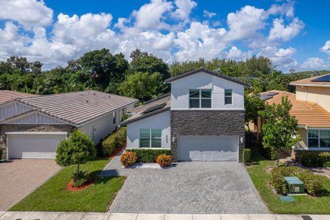 Villa ou maison à louer à Deerfield Beach, Floride: 4 chambres, 202.43 m2 № 2411792 - photo 3