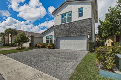 Villa ou maison à louer à Deerfield Beach, Floride: 4 chambres, 202.43 m2 № 2411792 - photo 5