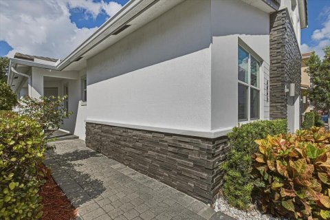 Villa ou maison à louer à Deerfield Beach, Floride: 4 chambres, 202.43 m2 № 2411792 - photo 7