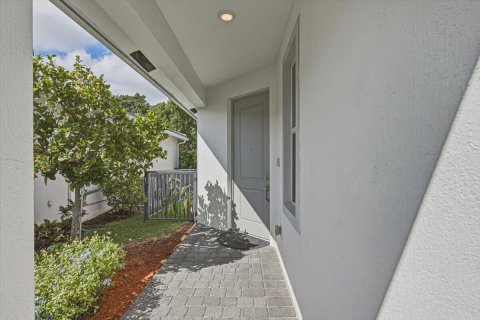 Villa ou maison à louer à Deerfield Beach, Floride: 4 chambres, 202.43 m2 № 2411792 - photo 8