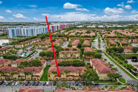 Adosado en alquiler en Doral, Florida, 3 dormitorios, 135.82 m2 № 1949472 - foto 25