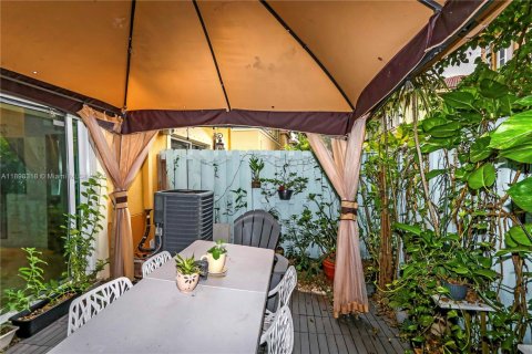 Adosado en alquiler en Doral, Florida, 3 dormitorios, 135.82 m2 № 1949472 - foto 21