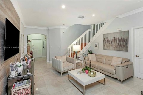 Adosado en alquiler en Doral, Florida, 3 dormitorios, 135.82 m2 № 1949472 - foto 4