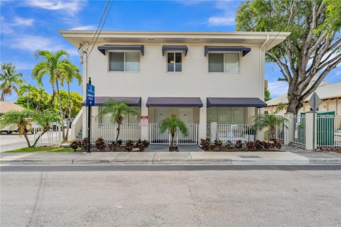 Apartamento en South Miami, Florida 2 dormitorios № 2085896