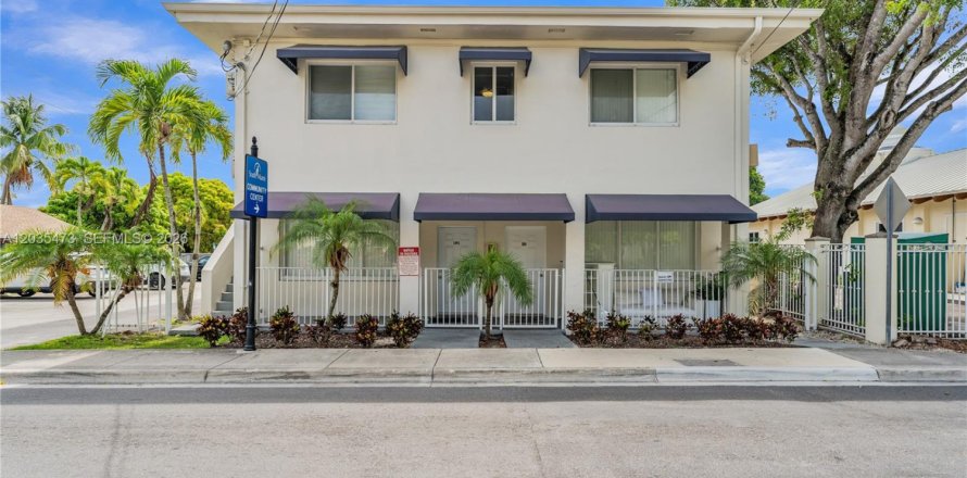 Apartamento en South Miami, Florida 2 dormitorios № 2085896