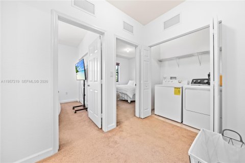 Adosado en venta en Homestead, Florida, 3 dormitorios, 147.44 m2 № 2011422 - foto 8