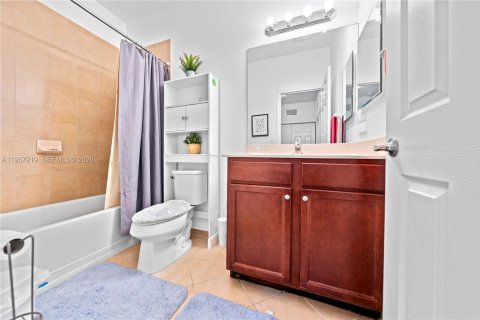 Adosado en venta en Homestead, Florida, 3 dormitorios, 147.44 m2 № 2011422 - foto 12