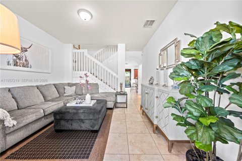 Adosado en venta en Homestead, Florida, 3 dormitorios, 147.44 m2 № 2011422 - foto 3