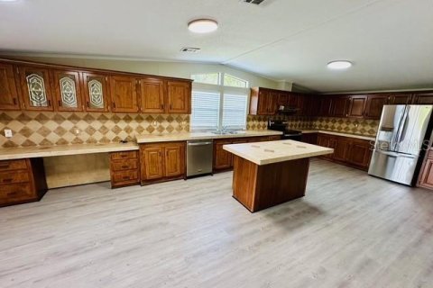 Снять в аренду виллу или дом в Гроувленд, Флорида 3 спальни, 178.37м2, № 2098616 - фото 18