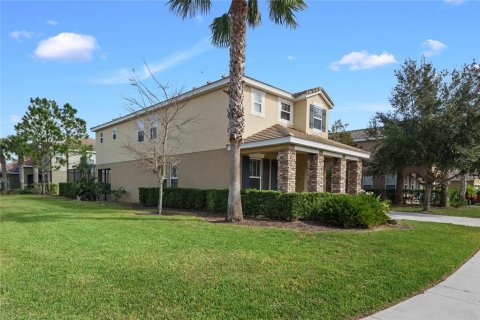 House in Davenport, Florida 7 bedrooms, 331.48 sq.m. № 1430252 - photo 3