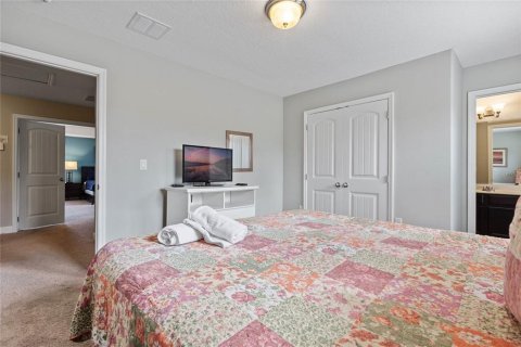 House in Davenport, Florida 7 bedrooms, 331.48 sq.m. № 1430252 - photo 28