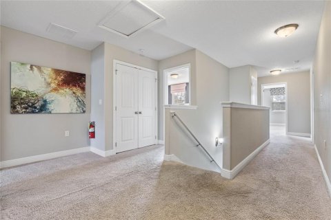 House in Davenport, Florida 7 bedrooms, 331.48 sq.m. № 1430252 - photo 20