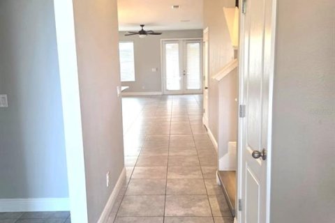 Adosado en venta en Winter Garden, Florida, 3 dormitorios, 173.54 m2 № 2381096 - foto 6