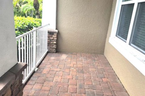 Adosado en venta en Winter Garden, Florida, 3 dormitorios, 173.54 m2 № 2381096 - foto 12