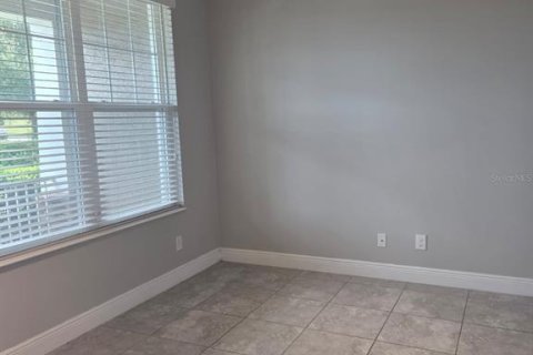 Adosado en venta en Winter Garden, Florida, 3 dormitorios, 173.54 m2 № 2381096 - foto 16