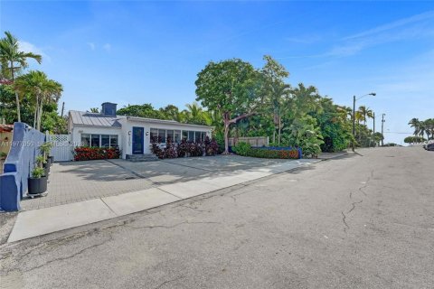 Villa ou maison à louer à Fort Lauderdale, Floride: 3 chambres, 164.62 m2 № 2042393 - photo 7