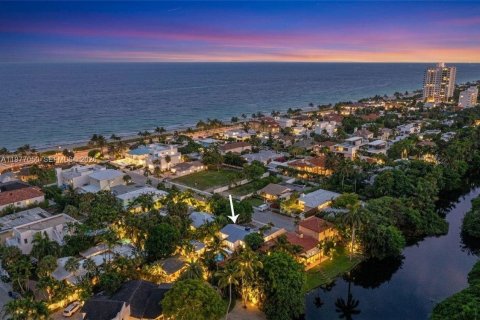 Villa ou maison à louer à Fort Lauderdale, Floride: 3 chambres, 164.62 m2 № 2042393 - photo 3