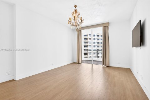 Снять в аренду кондоминиум в Майами, Флорида 3 спальни, 200.95м2, № 2050766 - фото 13