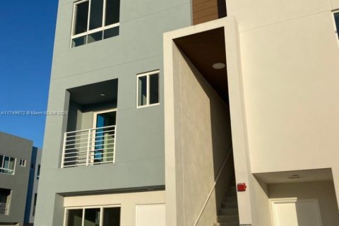 Copropriété à vendre à Miami, Floride: 2 chambres, 117.43 m2 № 1692758 - photo 5
