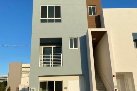Copropriété à vendre à Miami, Floride: 2 chambres, 117.43 m2 № 1692758 - photo 2