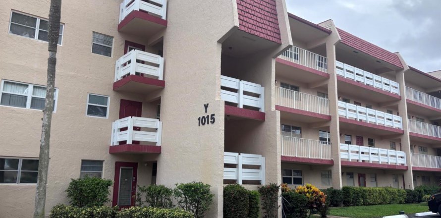 Condominio en Margate, Florida, 1 dormitorio № 2252388