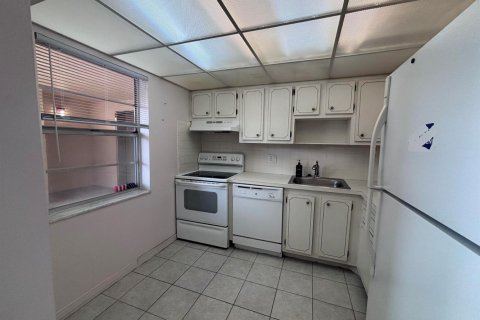 Condominio en venta en Margate, Florida, 1 dormitorio, 72 m2 № 2252388 - foto 10