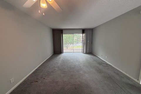 Condominio en venta en Margate, Florida, 1 dormitorio, 72 m2 № 2252388 - foto 15