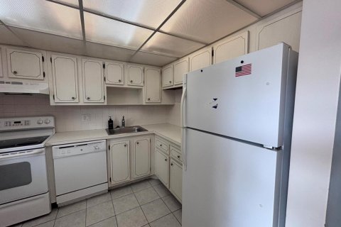 Condominio en venta en Margate, Florida, 1 dormitorio, 72 m2 № 2252388 - foto 11