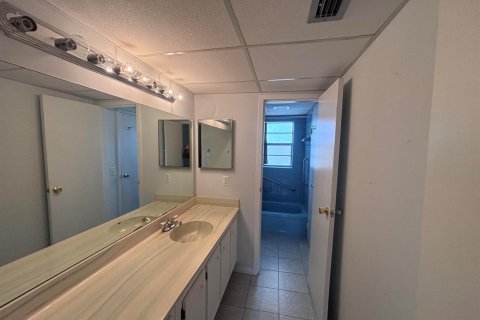 Condominio en venta en Margate, Florida, 1 dormitorio, 72 m2 № 2252388 - foto 12