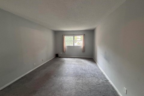 Condominio en venta en Margate, Florida, 1 dormitorio, 72 m2 № 2252388 - foto 3
