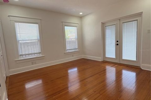Casa en alquiler en Tampa, Florida, 3 dormitorios, 143.07 m2 № 2111683 - foto 14