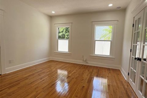 Casa en alquiler en Tampa, Florida, 3 dormitorios, 143.07 m2 № 2111683 - foto 10