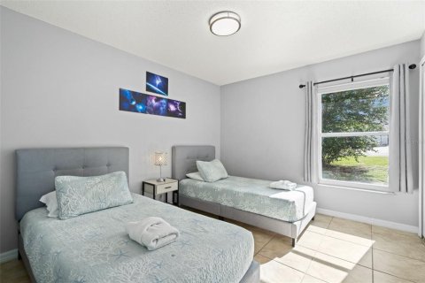 Casa en venta en Davenport, Florida, 4 dormitorios, 154.31 m2 № 2347710 - foto 13
