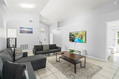 Casa en venta en Davenport, Florida, 4 dormitorios, 154.31 m2 № 2347710 - foto 12