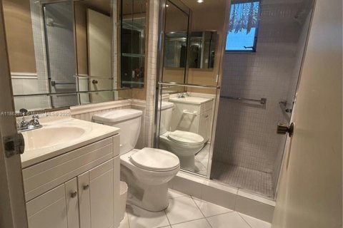 Купить кондоминиум в Холливуд, Флорида 2 спальни, 85.47м2, № 1890971 - фото 30