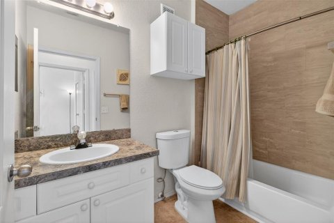 Copropriété à vendre à Clearwater, Floride: 3 chambres, 134.99 m2 № 2111159 - photo 17