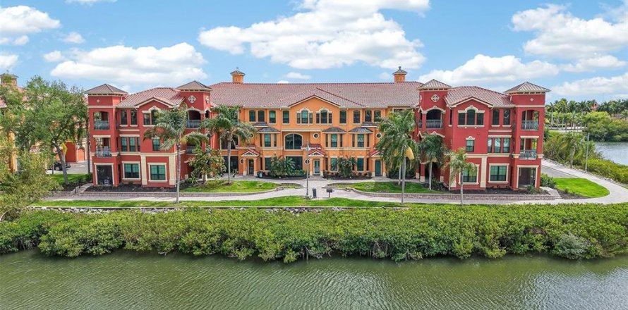 Condo à Clearwater, Floride, 3 chambres № 2111159