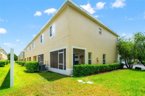 Touwnhouse à vendre à Tampa, Floride: 2 chambres, 108.97 m2 № 1919505 - photo 25