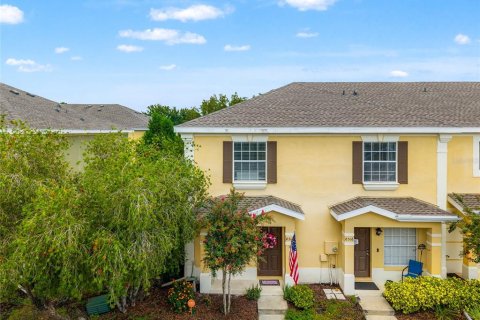 Touwnhouse à vendre à Tampa, Floride: 2 chambres, 108.97 m2 № 1919505 - photo 1