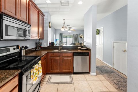 Touwnhouse à vendre à Tampa, Floride: 2 chambres, 108.97 m2 № 1919505 - photo 7