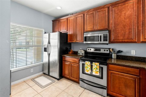 Touwnhouse à vendre à Tampa, Floride: 2 chambres, 108.97 m2 № 1919505 - photo 6