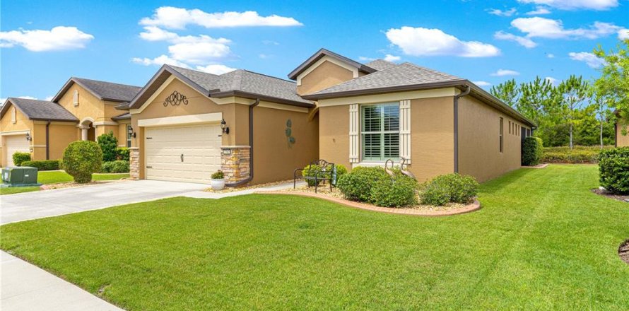 Villa ou maison à Ocala, Floride 2 chambres, 177.44 m2 № 2199735