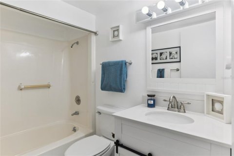 Copropriété à vendre à Daytona Beach, Floride: 2 chambres, 98.1 m2 № 2201833 - photo 25