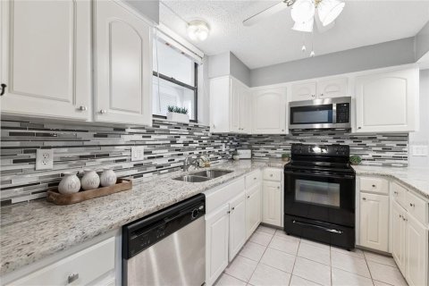 Copropriété à vendre à Daytona Beach, Floride: 2 chambres, 98.1 m2 № 2201833 - photo 3