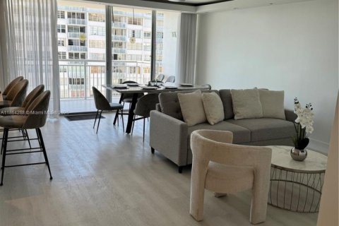 Снять в аренду кондоминиум в Авентура, Флорида 2 спальни, 145.39м2, № 1957372 - фото 17