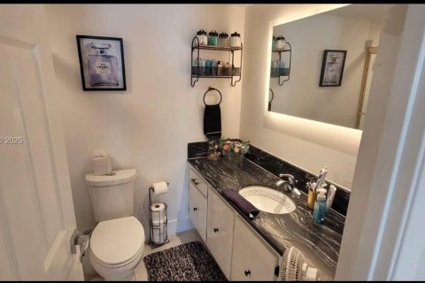 Снять в аренду кондоминиум в Авентура, Флорида 2 спальни, 145.39м2, № 1957372 - фото 16