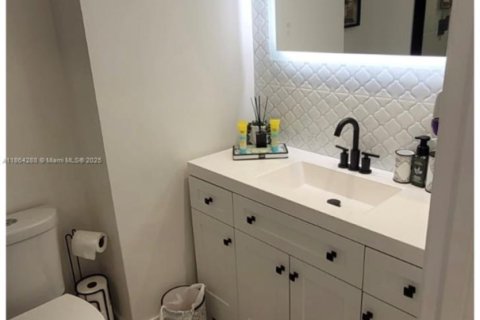 Снять в аренду кондоминиум в Авентура, Флорида 2 спальни, 145.39м2, № 1957372 - фото 13