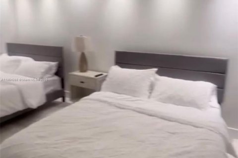 Снять в аренду кондоминиум в Авентура, Флорида 2 спальни, 145.39м2, № 1957372 - фото 9