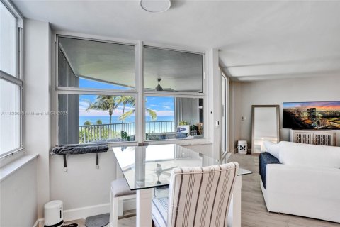Copropriété à louer à Pompano Beach, Floride: 2 chambres, 152.73 m2 № 1939551 - photo 23